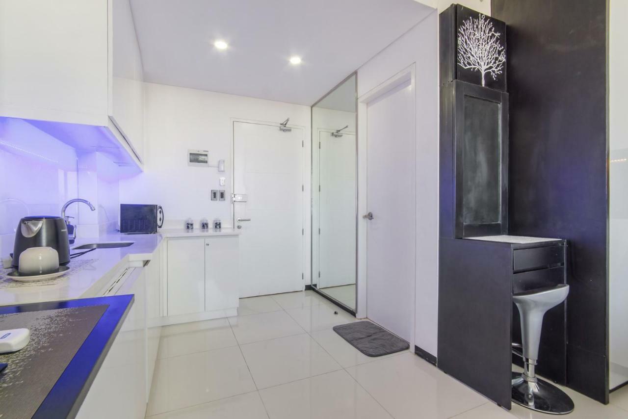 Free Netflix Condo Near It Park With 32-Inch Samsung Hdtv سيبو المظهر الخارجي الصورة